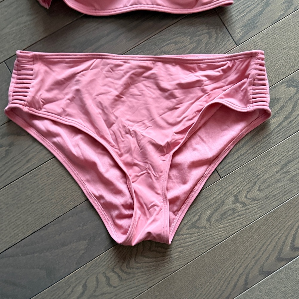 Pink Two-Piece Bikini Set - Picture 2 of 3
